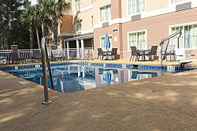 Swimming Pool Okatie Hilton Head Hotel