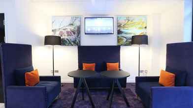 Lobi 4 Citrus Hotel Cardiff by Compass Hospitality