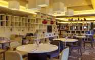 Restaurant 5 DoubleTree by Hilton Edinburgh Airport