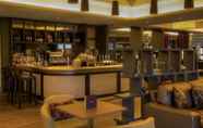 Bar, Cafe and Lounge 6 DoubleTree by Hilton Edinburgh Airport