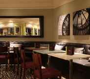 Restaurant 2 DoubleTree by Hilton Glasgow Strathclyde