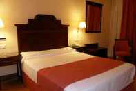 Phòng ngủ Hotel Santo Domingo Lucena