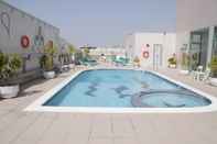 Swimming Pool Pearl Residence Hotel Apartments