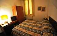 Kamar Tidur 2 Hotel Gioia