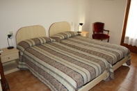 Kamar Tidur Hotel Bodoni