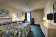 Bedroom Legacy Inn - Cookeville