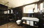 In-room Bathroom 6 Best Western Plus Hotel Bern