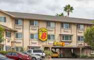 Exterior 3 Super 8 by Wyndham Sacramento North