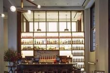 バー、カフェ、およびラウンジ The Redbury New York