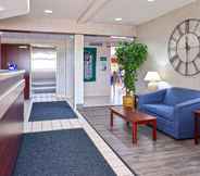 Lobby 4 Americas Best Value Inn & Suites Maryville