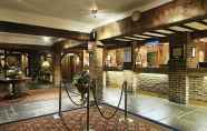 Lobby 3 Copthorne Hotel London Gatwick