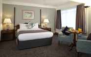 Bedroom 2 Copthorne Hotel London Gatwick