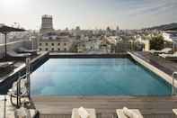 สระว่ายน้ำ NH Collection Barcelona Gran Hotel Calderón