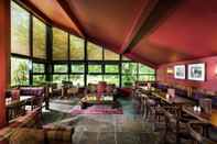 Quầy bar, cafe và phòng lounge Chevin Country Park Hotel & Spa