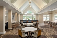 Bar, Cafe and Lounge Residence Inn by Marriott Vacaville