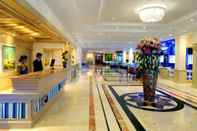 Lobby Radisson Blu Hotel GRT Chennai