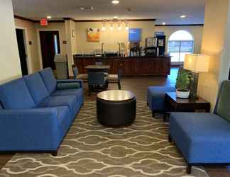 Lobby 2 Comfort Inn Fayetteville I-95