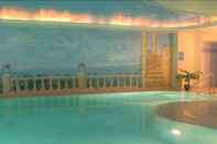 Swimming Pool SEETELHOTEL Ostseehotel Ahlbeck