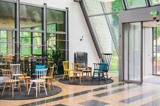 Lobby 4 Vienna House Easy by Wyndham Wuppertal