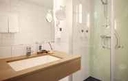 In-room Bathroom 3 Scandic Kuopio