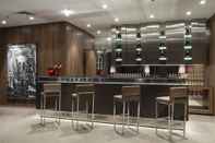 Bar, Cafe and Lounge AC Hotel by Marriott Nice