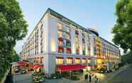 Luar Bangunan 2 Grand Elysee Hamburg