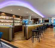 Bar, Cafe and Lounge 6 Courtyard by Marriott Hamburg Airport