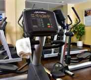 Fitness Center 4 Courtyard by Marriott Hamburg Airport