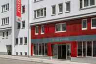 Luar Bangunan Austria Trend Hotel Anatol