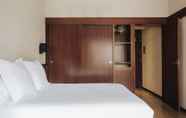 Bedroom 3 Hotel Derby Barcelona