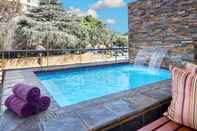 Swimming Pool ANEW Hotel Hatfield Pretoria