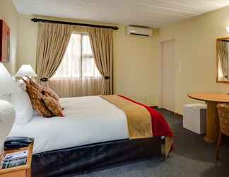 Kamar Tidur 2 Protea Hotel by Marriott Polokwane Landmark