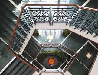 Lobby 2 Taj Mahal Lucknow