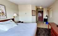 Bedroom 6 Travelodge by Wyndham Stony Plain