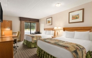 ห้องนอน 5 Travelodge by Wyndham Owen Sound