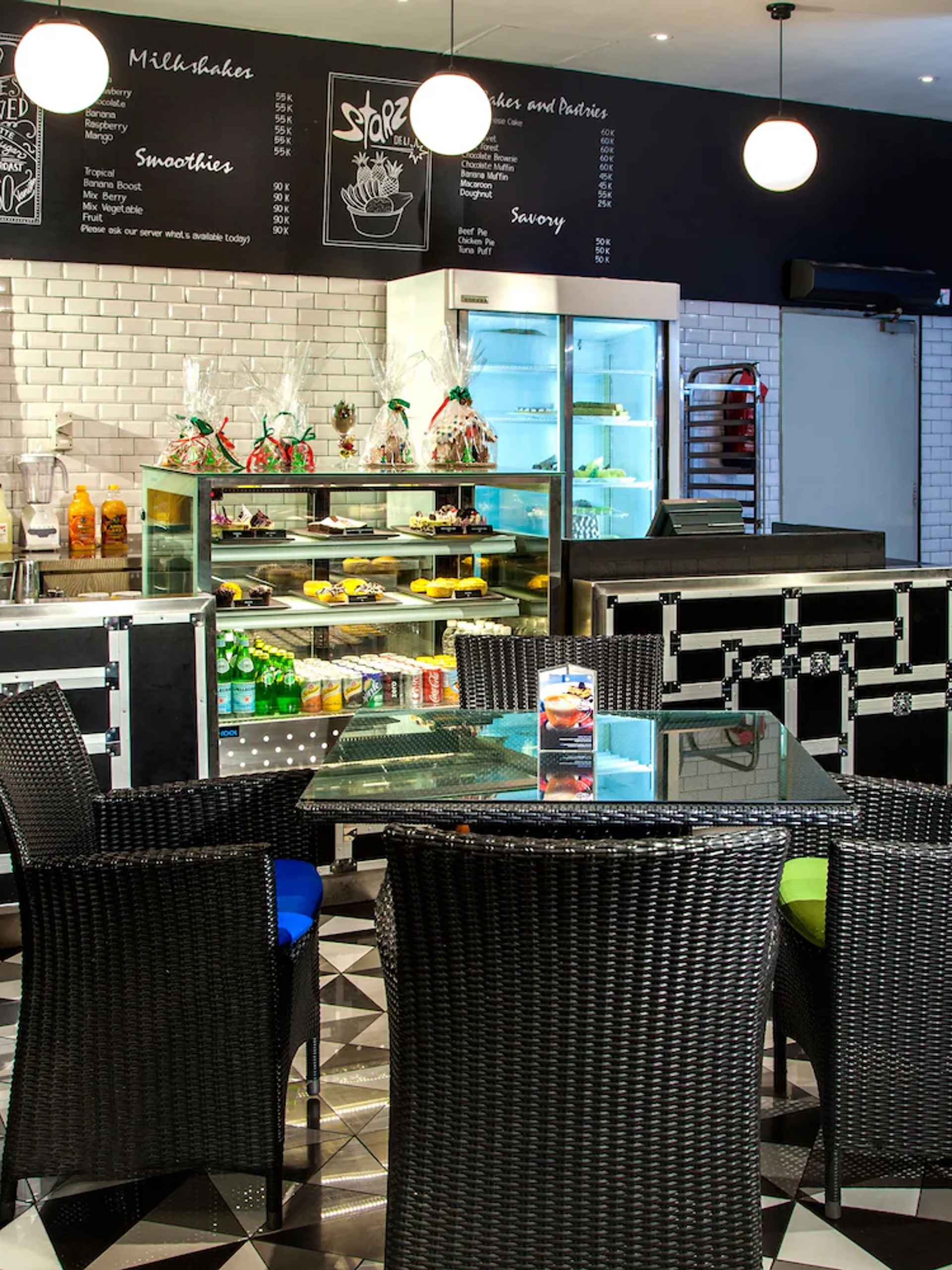 Bar, Kafe, dan Lounge Hard Rock Hotel Bali - CHSE Certified