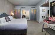 Kamar Tidur 7 Hard Rock Hotel Bali - CHSE Certified