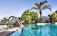 Swimming Pool 4 Hotel Stella Maris
