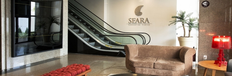 Sảnh chờ Seara Praia Hotel