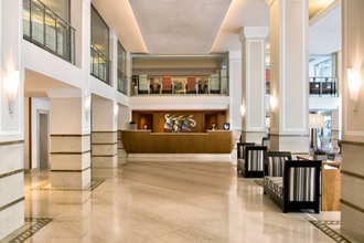 Lobby 4 Renaissance Naples Hotel Mediterraneo