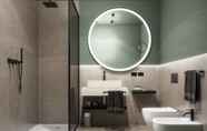 Toilet Kamar 2 Hotel Tocq