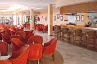 Bar, Cafe and Lounge Sol Sancti Petri Apartamentos