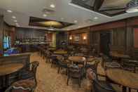 Bar, Kafe, dan Lounge Best Western Plus Winnipeg Airport Hotel