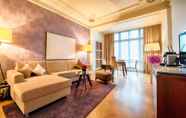 Khu vực công cộng 7 ALDEN Suite Hotel Splügenschloss Zurich