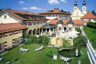 ภายนอกอาคาร Residenz Heinz Winkler