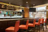 Bar, Cafe and Lounge Coast Edmonton Plaza Hotel by APA