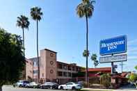 Exterior Rodeway Inn Los Angeles Convention Center