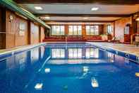 Swimming Pool Best Western Adirondack Inn