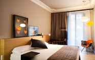 Bedroom 4 Alexandra Barcelona Hotel, Curio Collection by Hilton