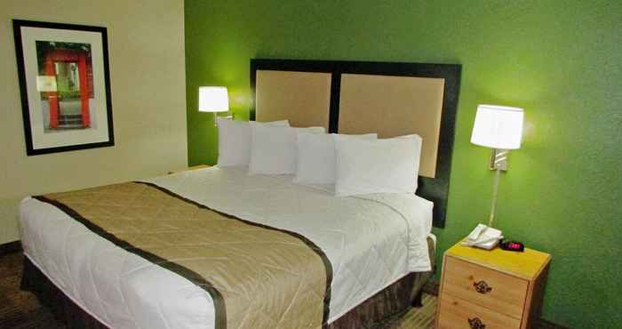 Bedroom Extended Stay America Select Suites Atlanta Perimeter Peacht